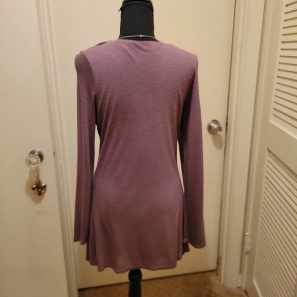 Mauve, Draped, V-Neck Top - Picture 3 of 4